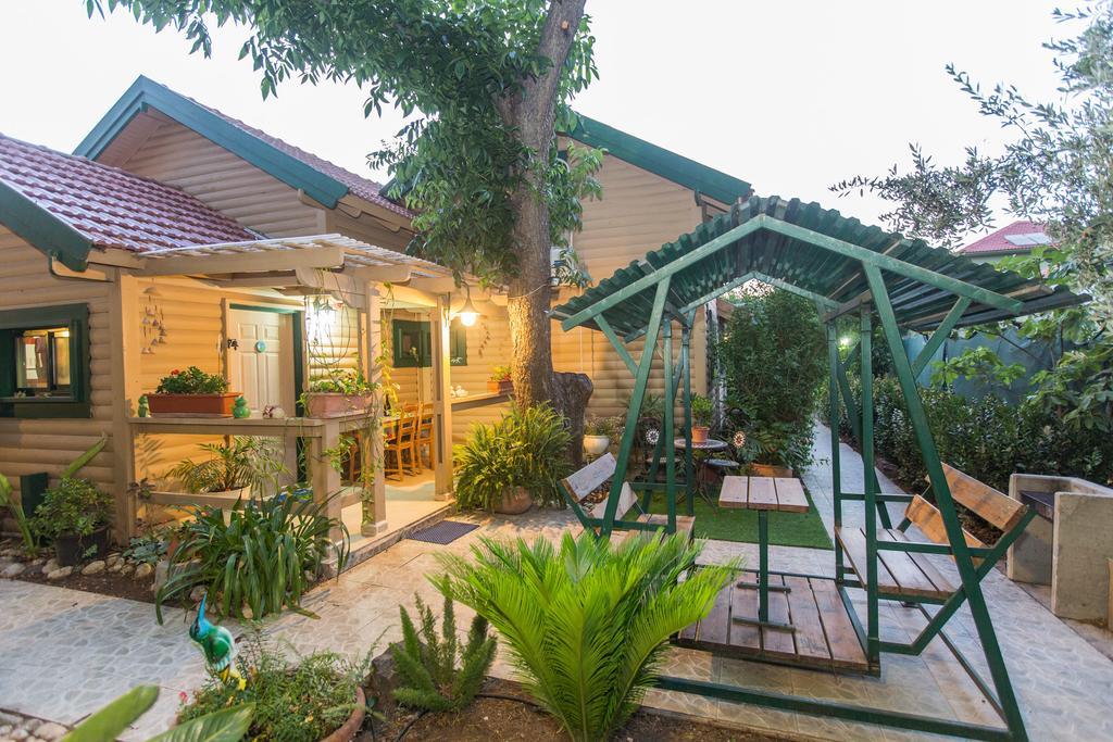 Leyad Hashmura Lodging Yesod Hamaala ภายนอก รูปภาพ